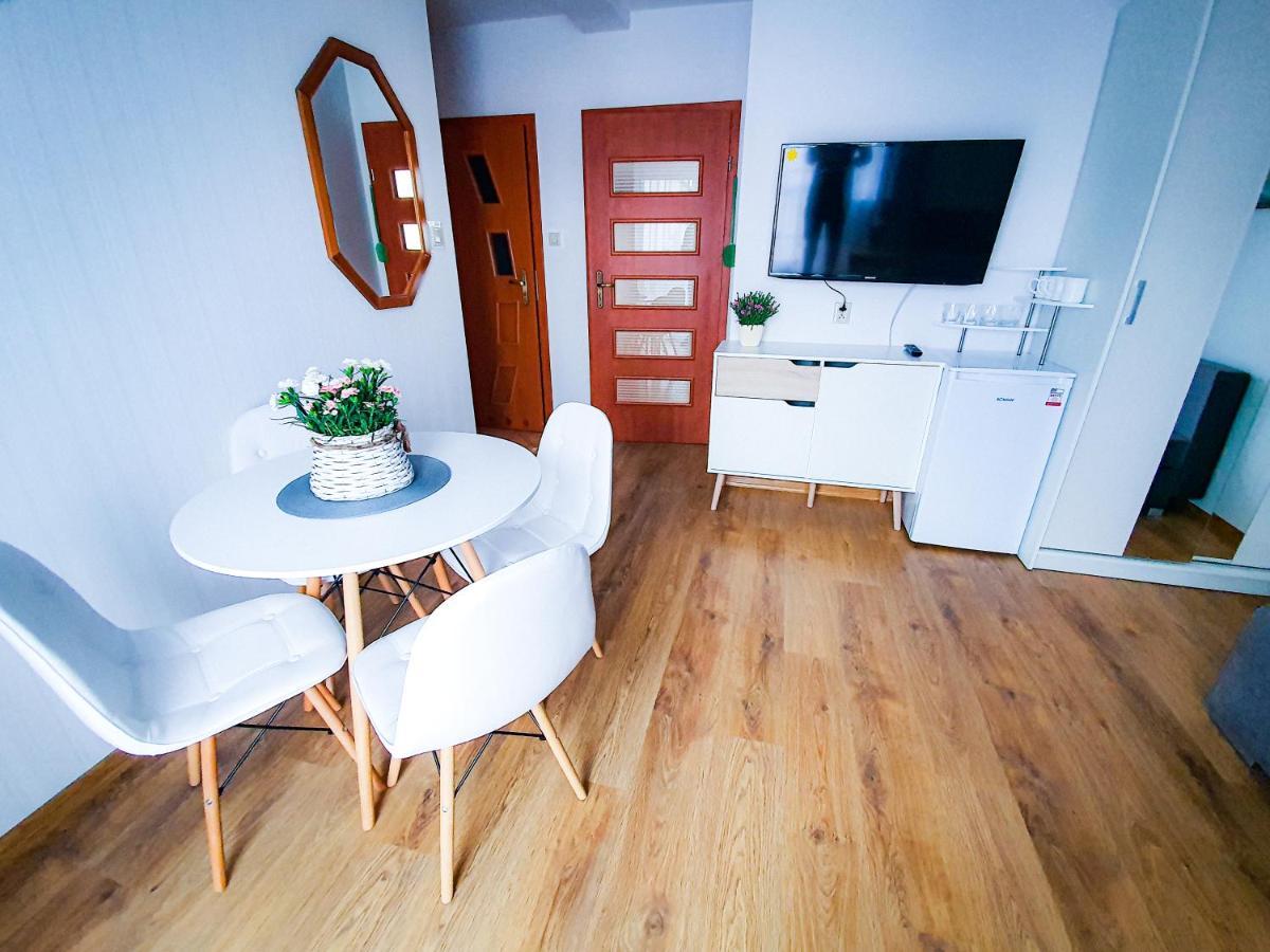 Villa Roza Pokoje & Apartamenty Leba Bagian luar foto