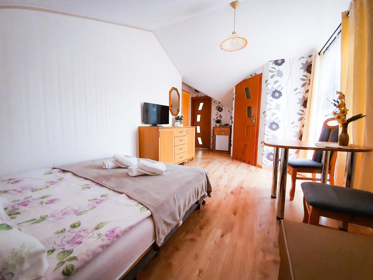 Villa Roza Pokoje & Apartamenty Leba Bagian luar foto